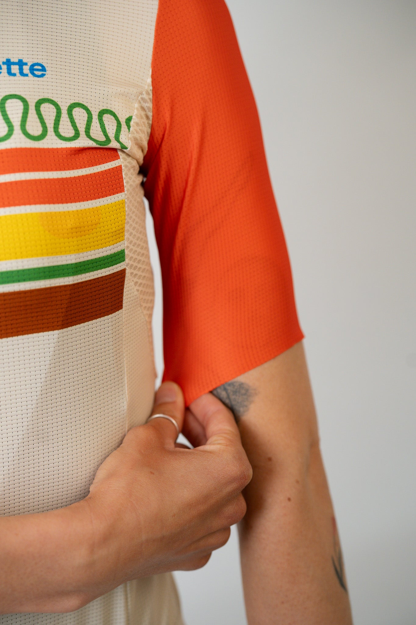 WOMEN's El Guilty Pleasure jersey