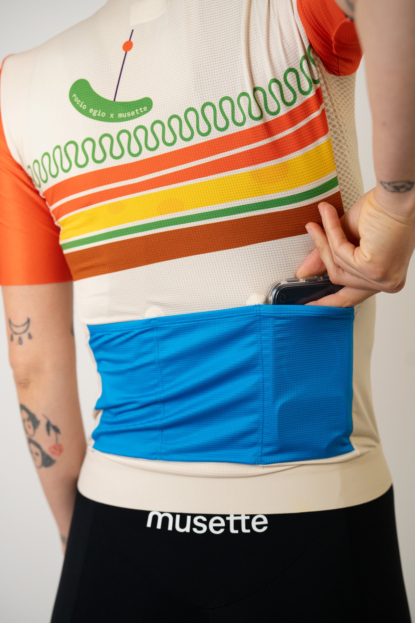 WOMEN's El Guilty Pleasure jersey
