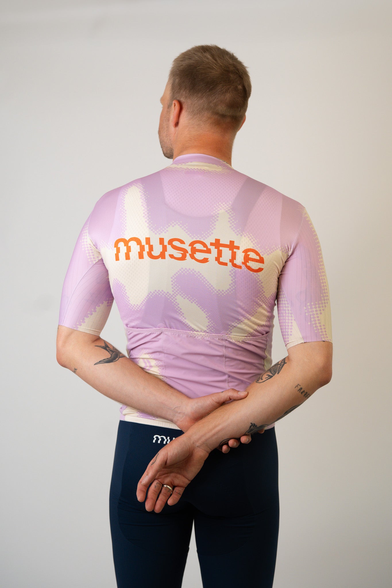 MEN's brut butter/pink jersey + black bib bundle