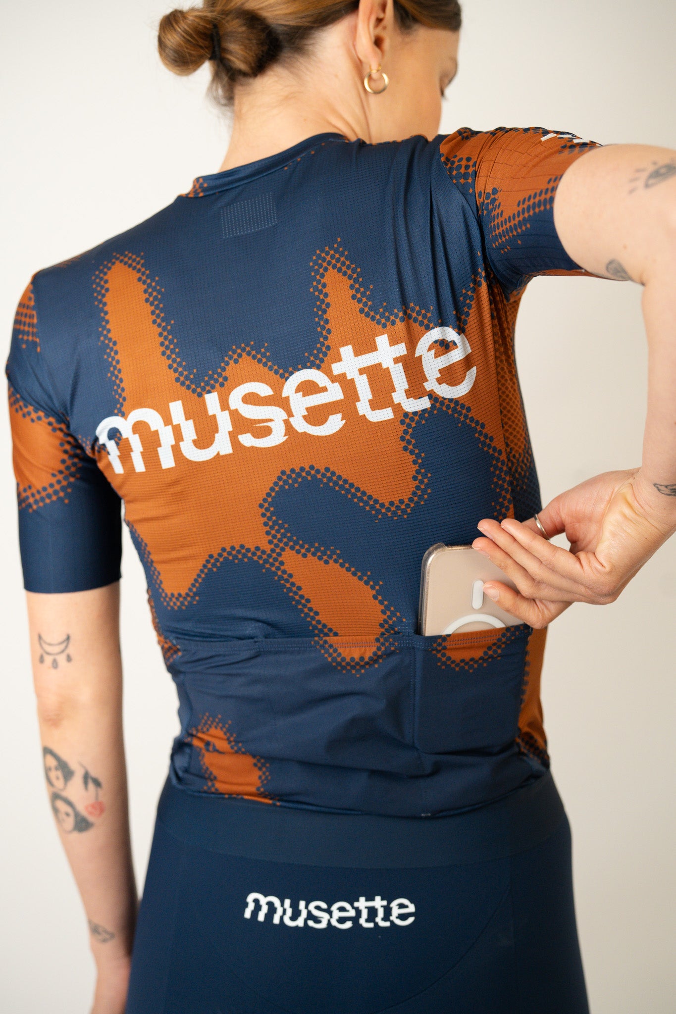 WOMEN's brut 2.0 jersey