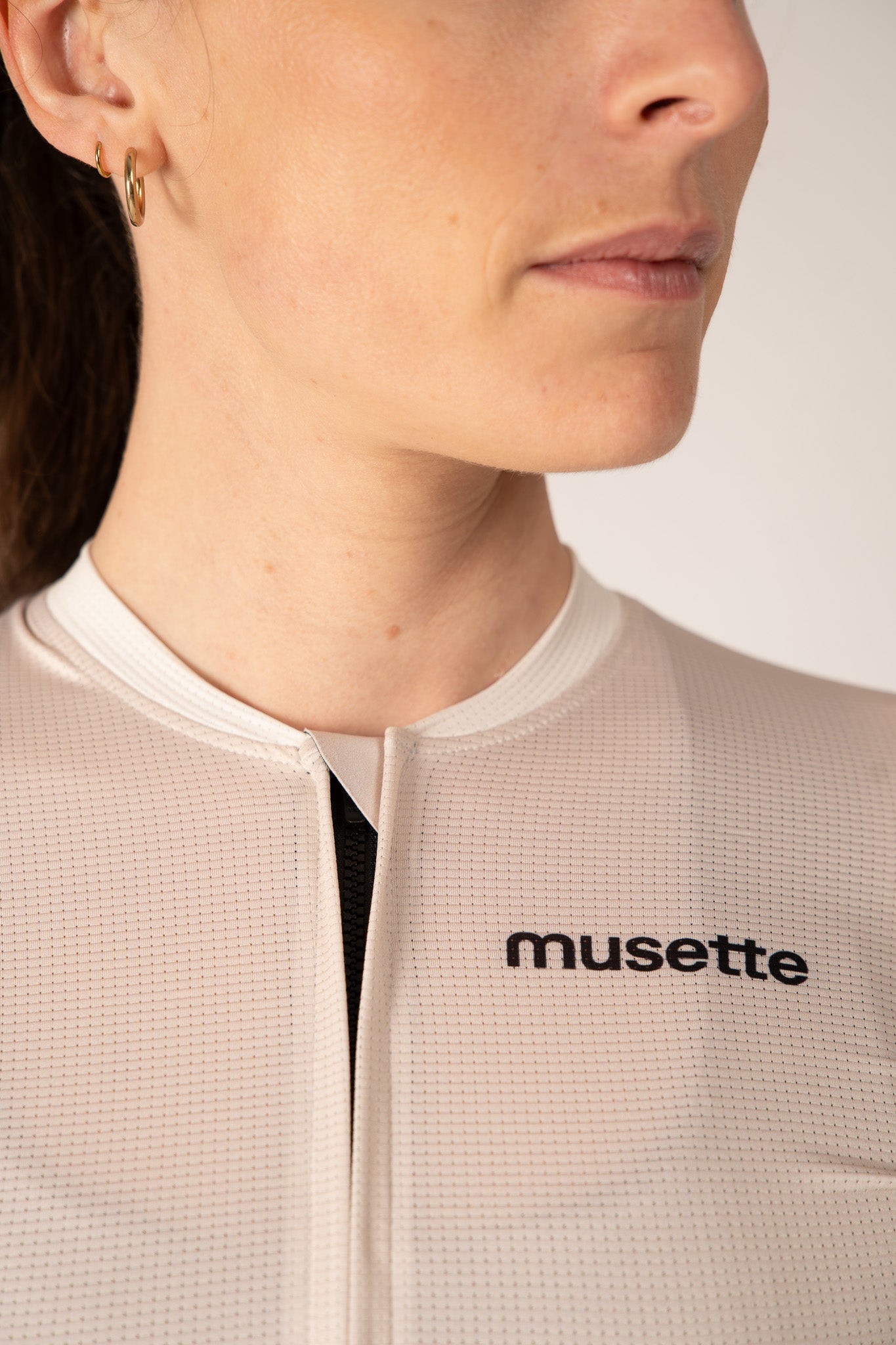 WOMEN's beige jersey