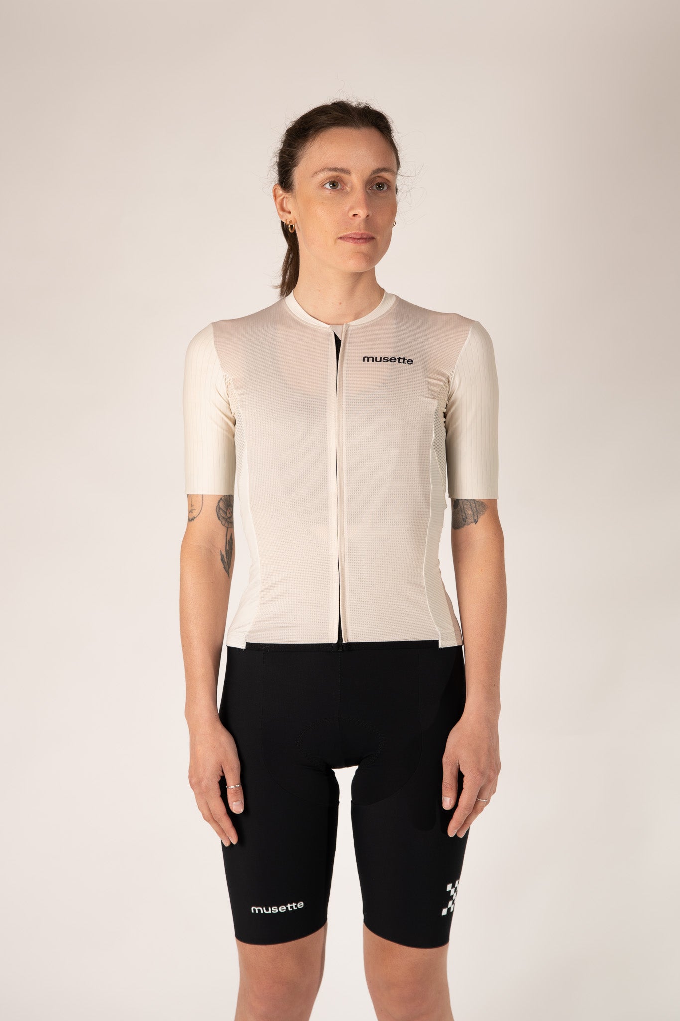 WOMEN's beige jersey